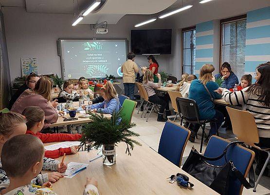 Grafika Sobota pachnąca choinką